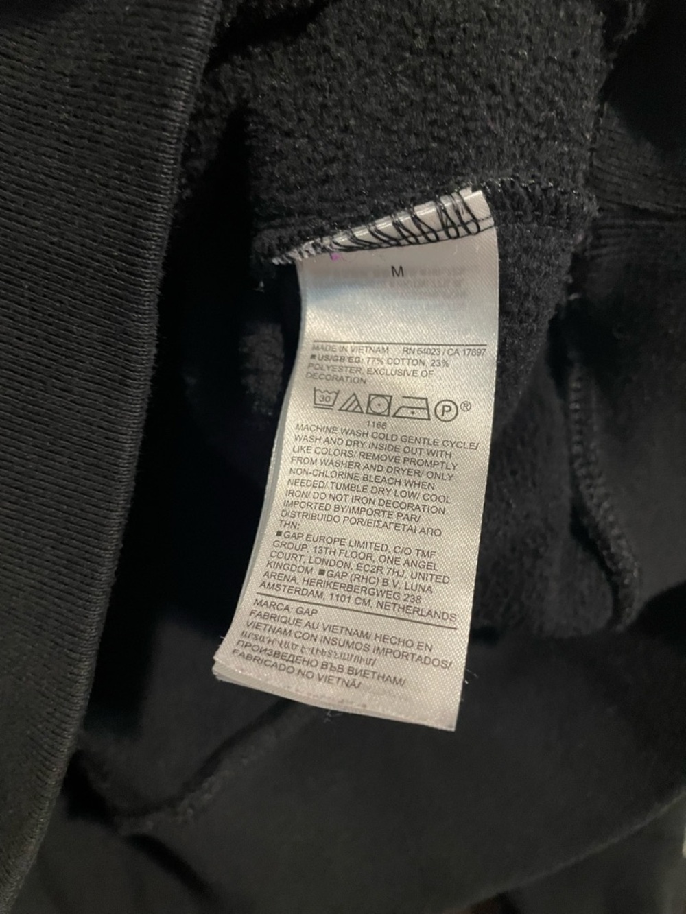 Gap Women’s Black Crewneck Sweatshirt - Picture 3 of 5